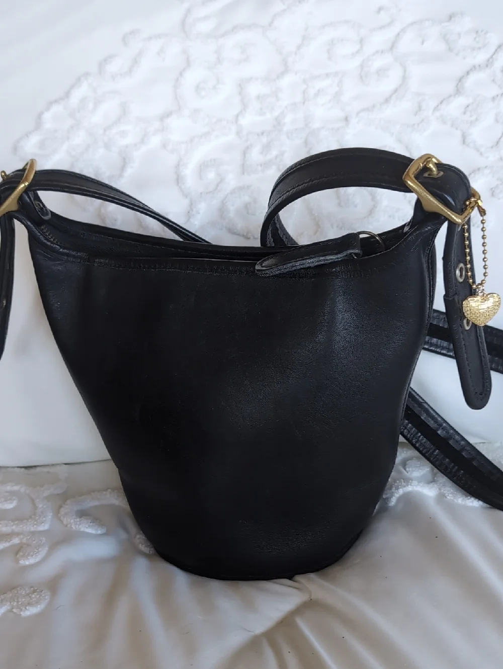 Coach Vintage ♣Maggie Bucket Bag- Black Round Feeder Shoulder/ Crossbody USA - Picture 13 of 16